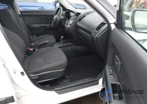 2013 Kia Soul z USA, uszkodzony, nr VIN KNDJT2A50D7531939